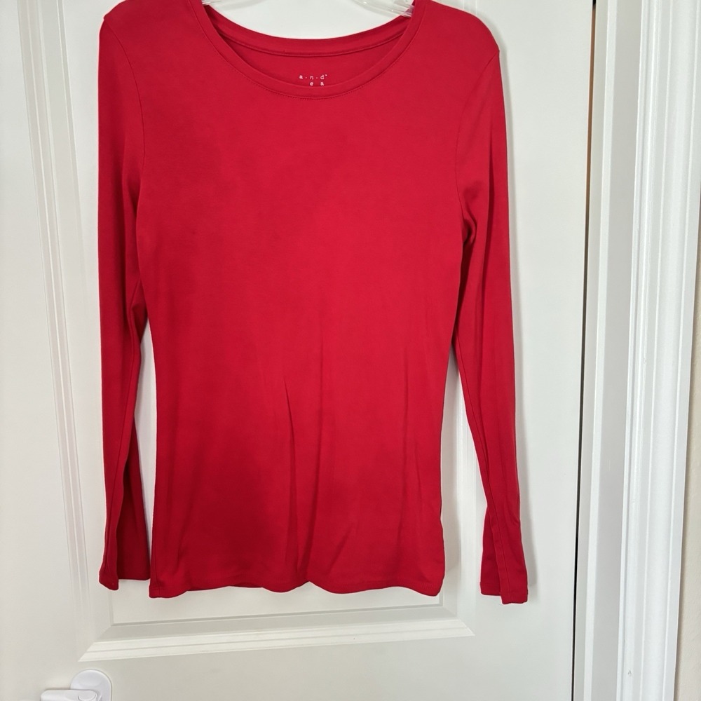 A New Day  Women's  Pima Cotton Blend Long Sleeve T Shirt Size Medium Red Lux **
